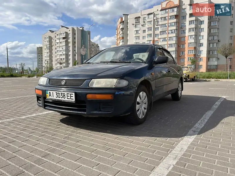 Mazda 323