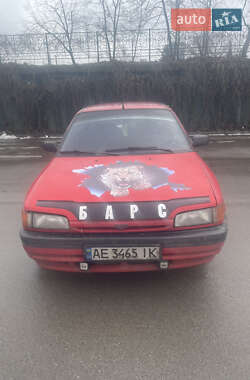 Mazda 323  1992