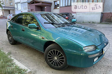 Mazda 323  1995