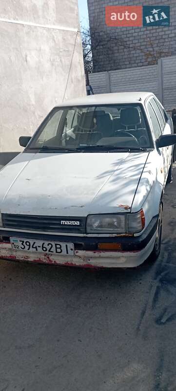 Седан Mazda 323 1987 в Одессе фото 4 Седан Mazda 323 1987 в Одессе