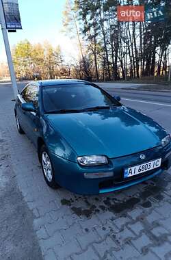 Mazda 323  1996