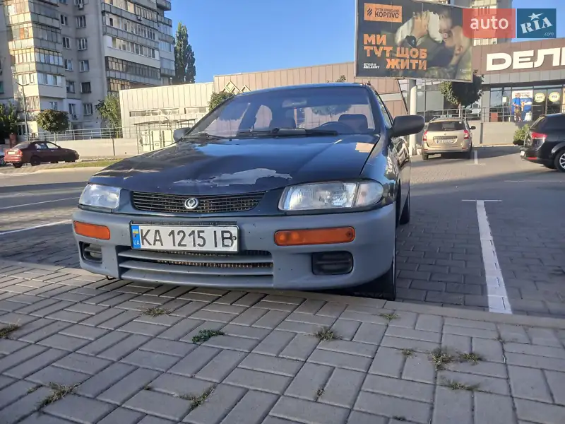 Mazda 323 1998