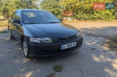 Mazda 323  1998