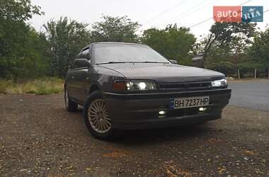 Mazda 323  1994