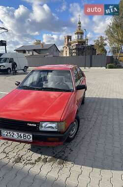 Mazda 323 1987