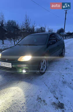 Mazda 323  1996
