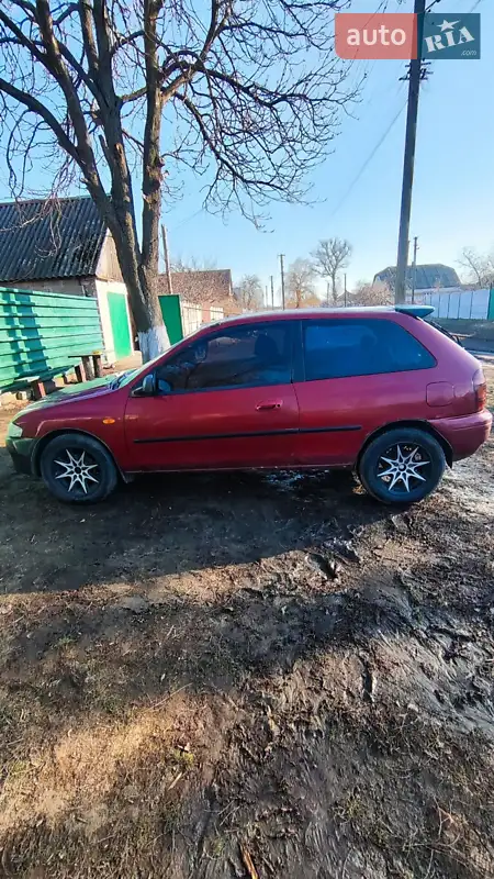 Mazda 323 1998