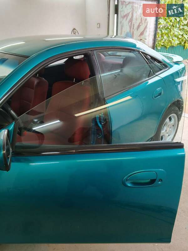 Хэтчбек Mazda 323 1996 в Виннице