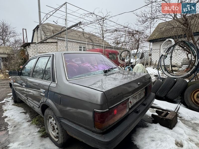 Седан Mazda 323 1986 в Вознесенске фото 6 Седан Mazda 323 1986 в Вознесенске