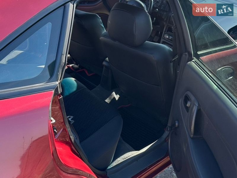 Хэтчбек Mazda 323 1996 в Нововолынске фото 5 Хэтчбек Mazda 323 1996 в Нововолынске