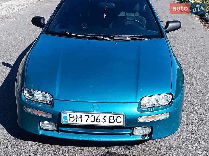 Mazda 323 1998