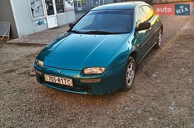 Mazda 323  1996