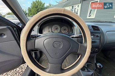 Седан Mazda 323 1999 в Одессе