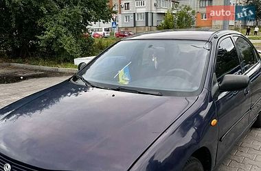 Mazda 323  1997