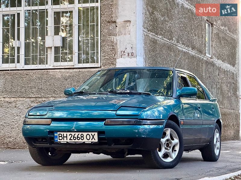 Mazda 323 1992 Mazda 323 1992