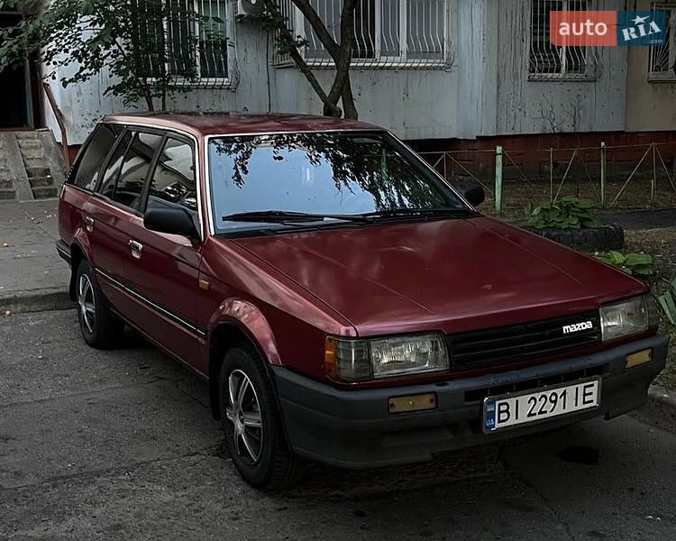 Mazda 323 1987 Mazda 323 1987