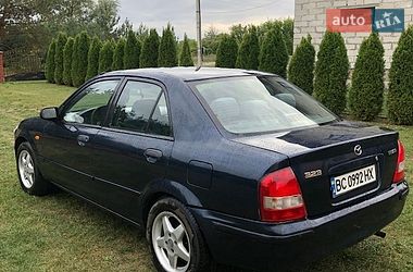 Седан Mazda 323 1998 в Яворове