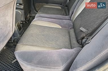 Хэтчбек Mazda 323 2000 в Прилуках
