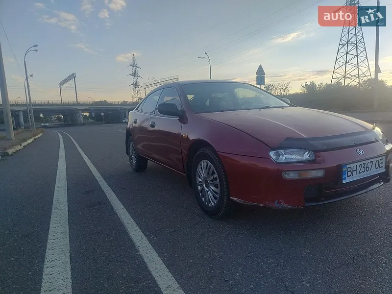 Mazda 323 1997