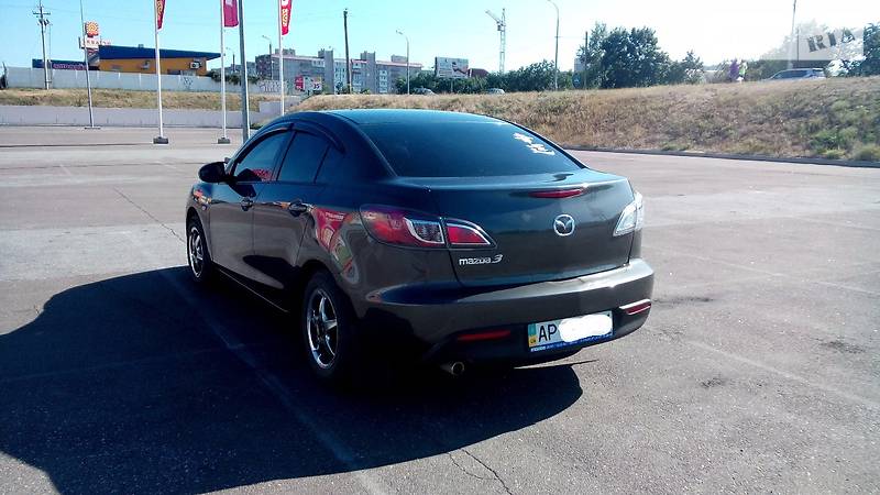 mazda 3 2010 описание