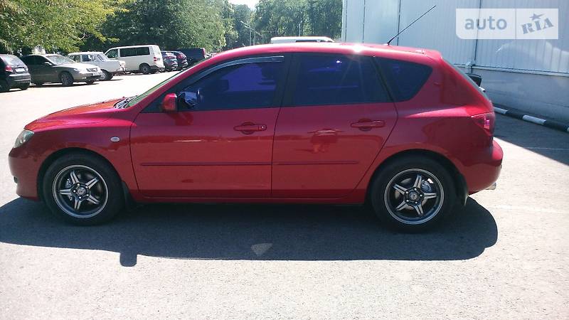Mazda 3 2005 року