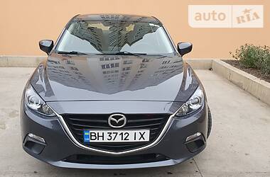 Mazda 3 SPORT 2015