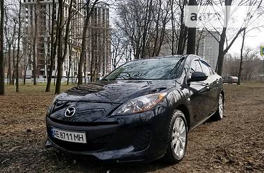 Mazda 3  2011