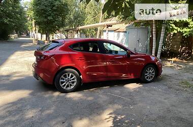 Mazda 3  2015