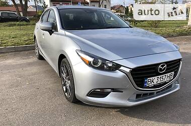 Mazda 3 Touring 2018