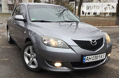 Mazda 3  2004