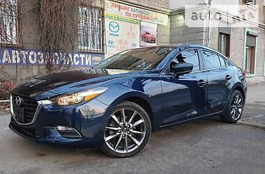 Mazda 3 TOURING 2018