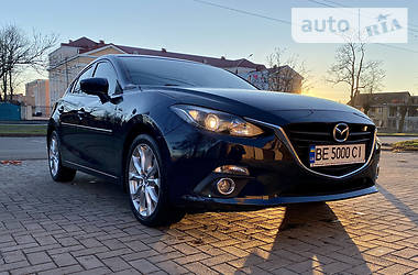 Mazda 3  2015