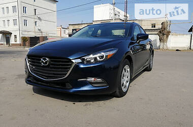 Mazda 3  2018