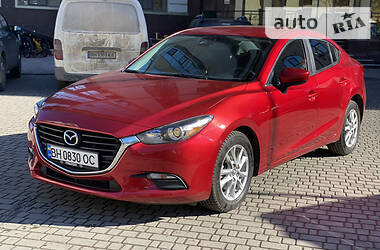 Mazda 3  2017