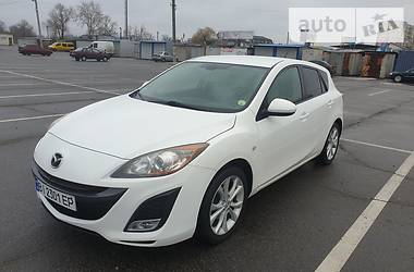 Mazda 3  2010