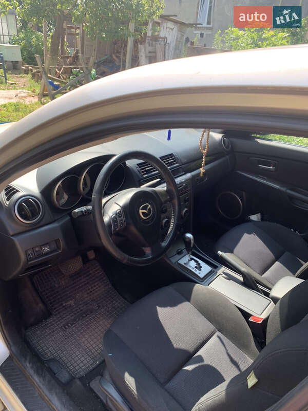 Седан Mazda 3 2006 в Львові