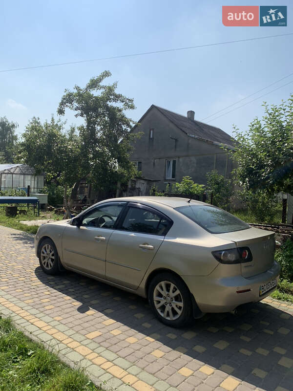 Седан Mazda 3 2006 в Львові