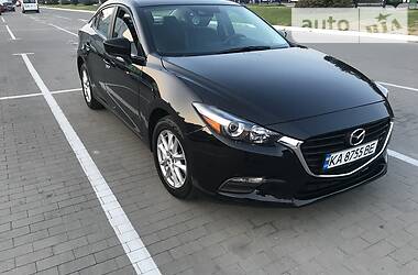 Mazda 3  2018