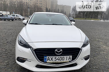 Mazda 3  2016