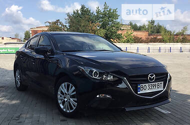 Mazda 3  2016