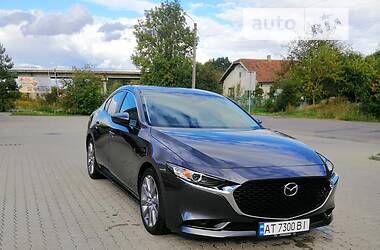 Mazda 3  2019