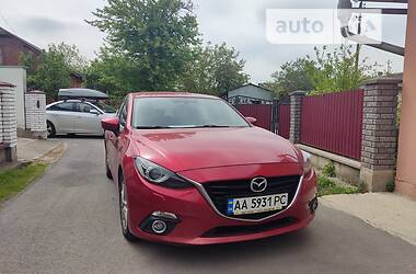 Mazda 3  2016