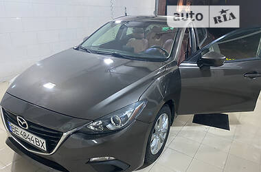 Mazda 3  2016