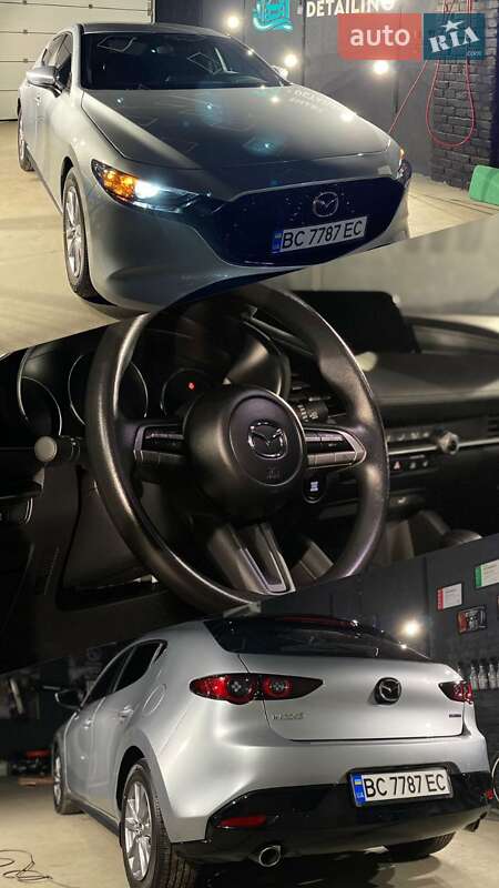 Хэтчбек Mazda 3 2019 в Львове