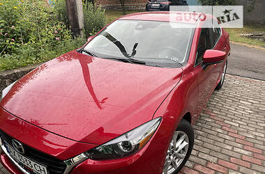 Mazda 3  2018