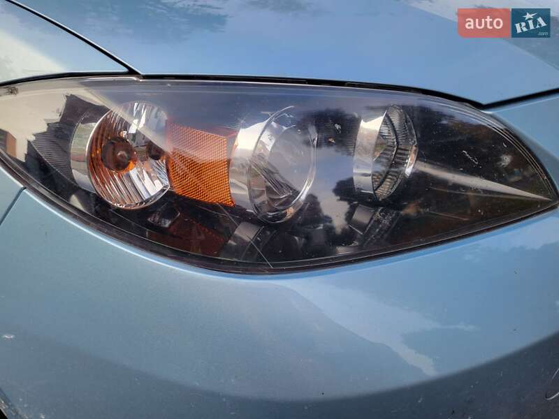 Седан Mazda 3 2007 в Лубнах