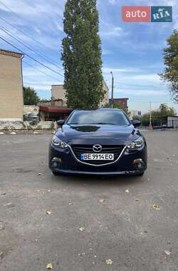 Mazda 3  2015