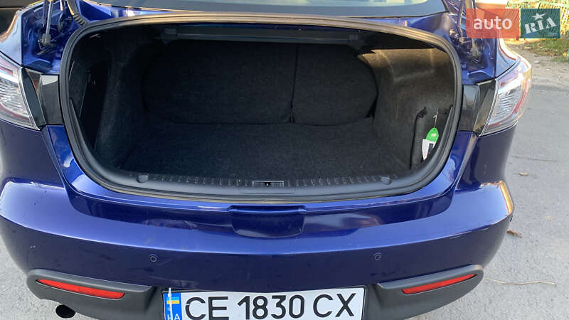 Седан Mazda 3 2009 в Сокирянах
