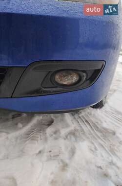 Хэтчбек Mazda 3 2006 в Чернигове