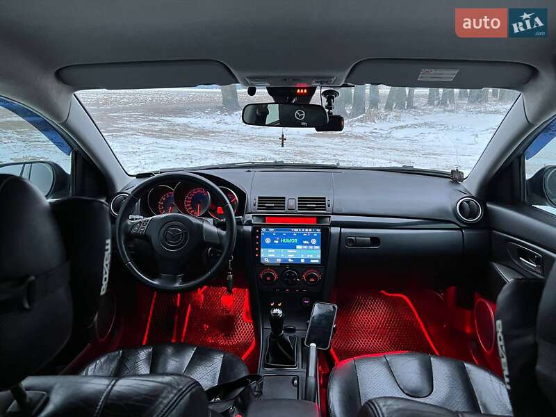 Хэтчбек Mazda 3 2007 в Киеве